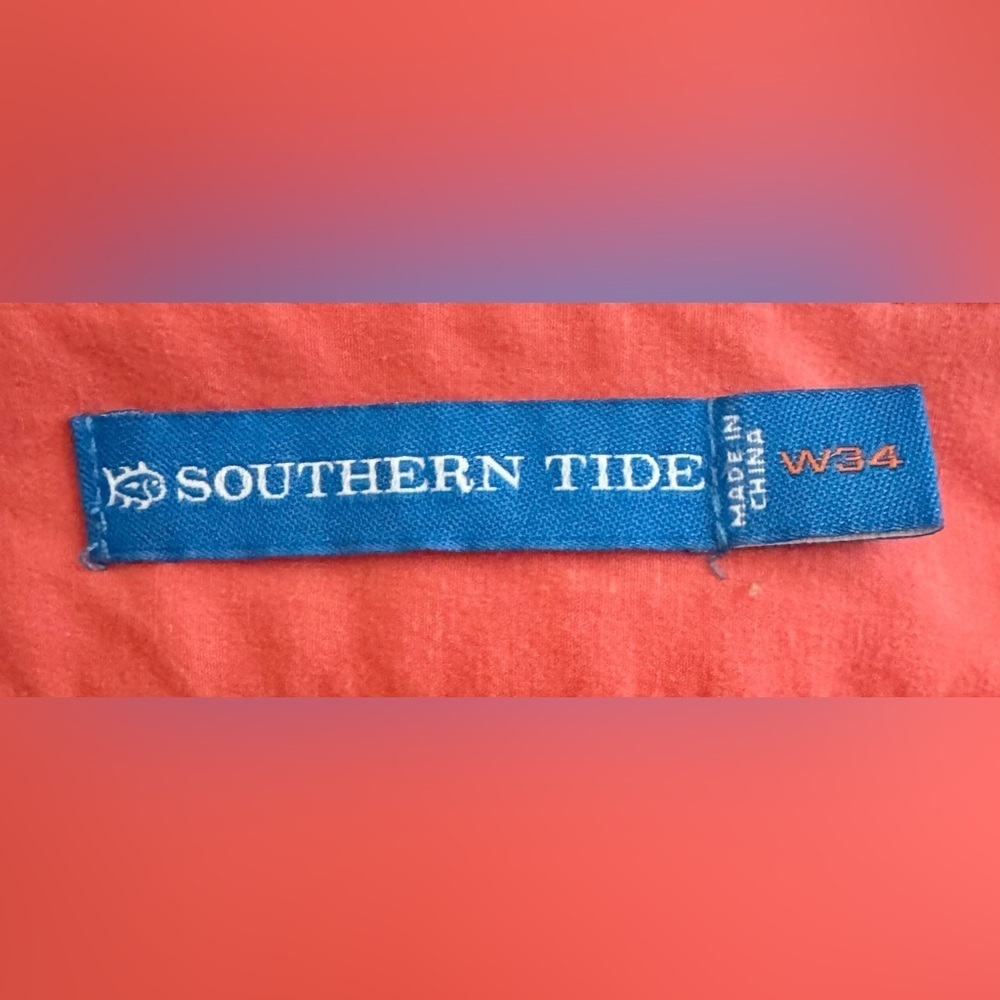 NWOT Southern Tide Men's Salmon Flat Front Shorts - Picture 3 of 4